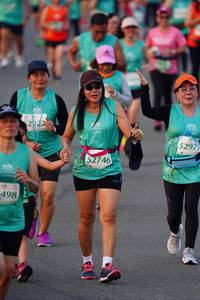 BIB: 2912, 529, 52746, 498
                            <button type="button" onclick="openModal(10516872)" class="btn btn-primary btn-sm float-right btn-popup" data-toggle="modal" data-target=".modal-high-quality">
                        <i class="fas fa-shopping-cart"></i> Add to Cart
                    </button>
                                            <button type="button" onclick="isThisMe(10516872, true)" class="btn btn-success btn-sm float-right btn-popup btn-isme hidden" data-toggle="tooltip" data-placement="bottom" title="นี่คือรูปของคุณใช่ไหม คลิกที่นี่เพื่อเอาเข้าอัลบั้ม">
                        <i class="fas fa-plus"></i> Add to album
                    </button>
                    <button type="button" onclick="isThisMe(10516872, false)" class="btn btn-warning btn-sm float-right btn-popup btn-isnotme hidden">
                        <i class="fas fa-ban"></i> Remove from album
                    </button>